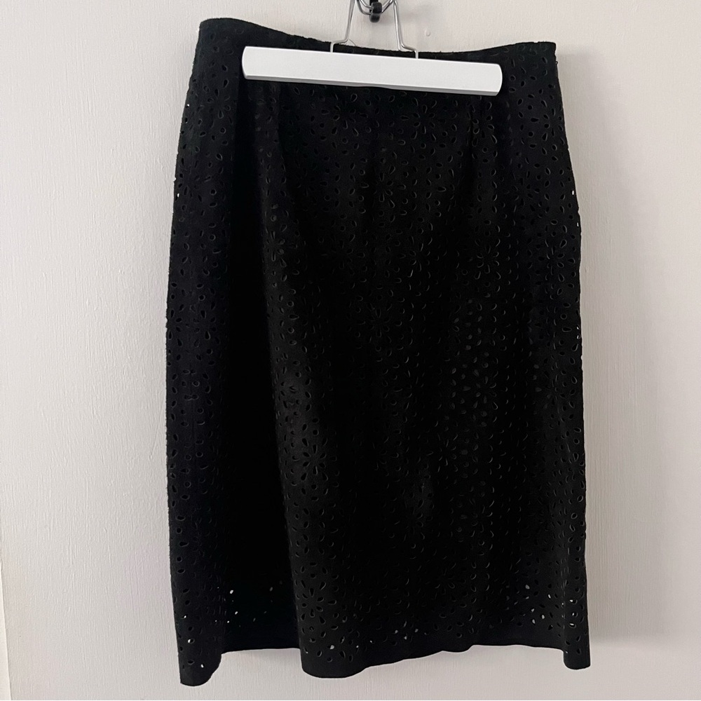 Theory Laser Cut Skirt 100% Leather Suede Size 6